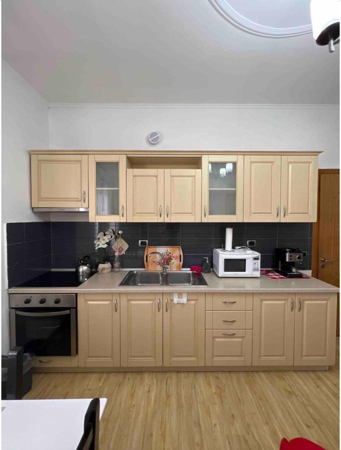 Apartament Sleepin Szkodra Zewnętrze zdjęcie
